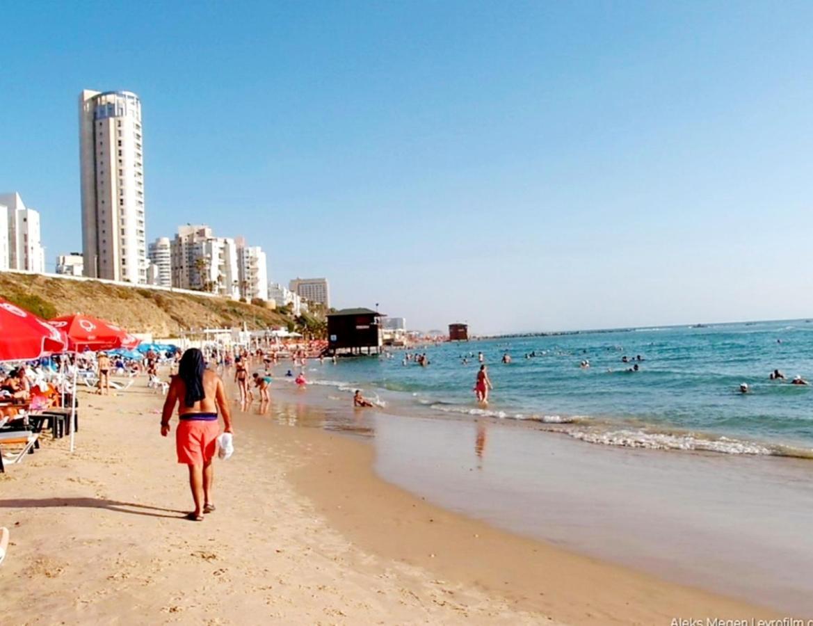 7 Hotel Apartment Short Time Tlv Bat Yam Exteriör bild