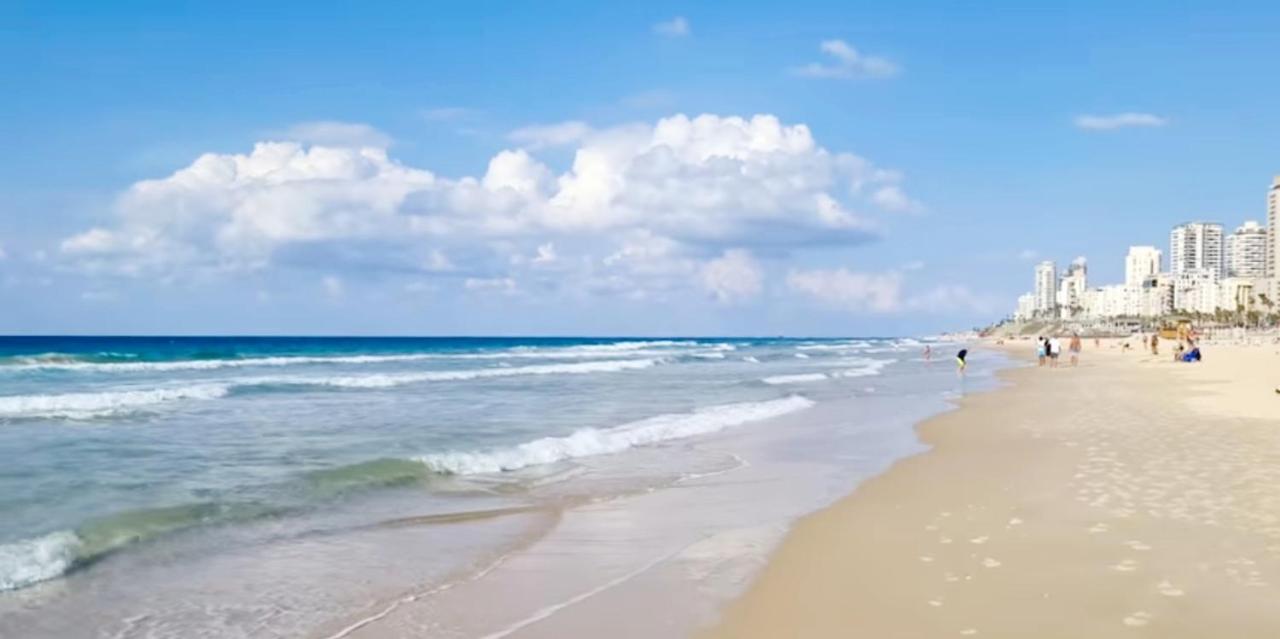 7 Hotel Apartment Short Time Tlv Bat Yam Exteriör bild